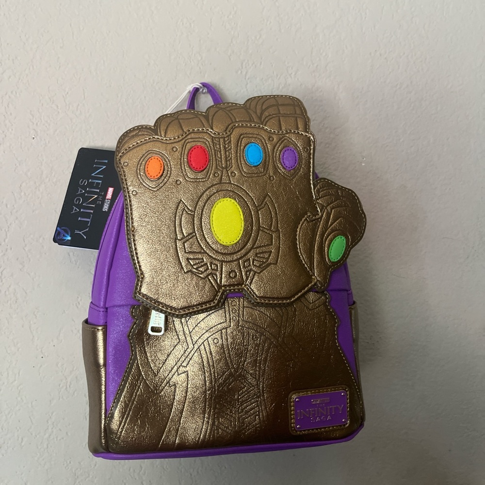NWTs Loungefly Infinity Saga Thanos Gauntlet Mini Backpack